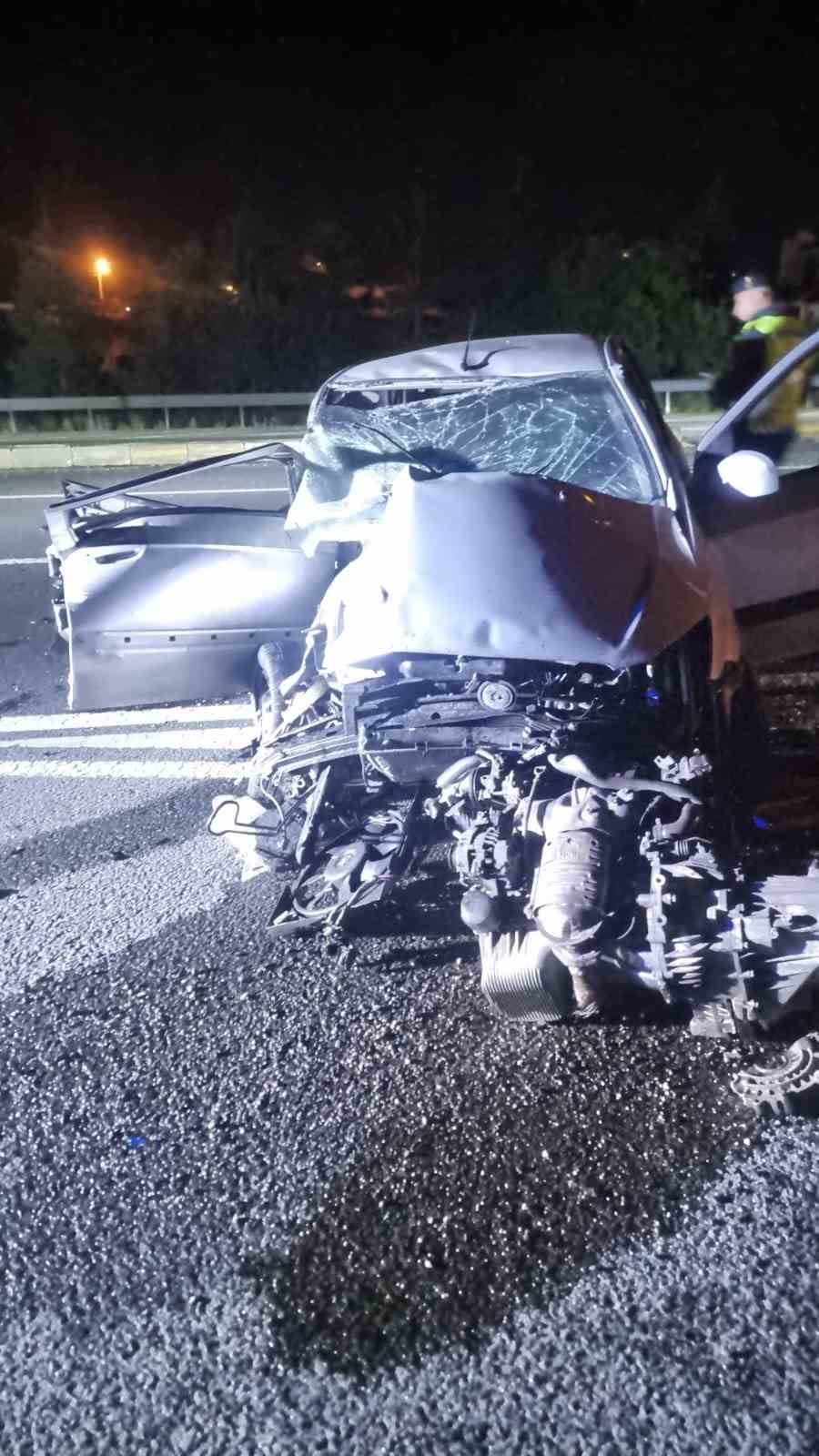 Konya'dan Ankara'ya giden Özkaymak, Kulu'da kaza yaptı