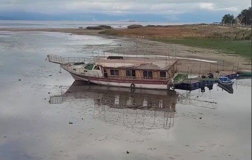 Türkülerle farkındalık: Kuruyan göl için söylediler