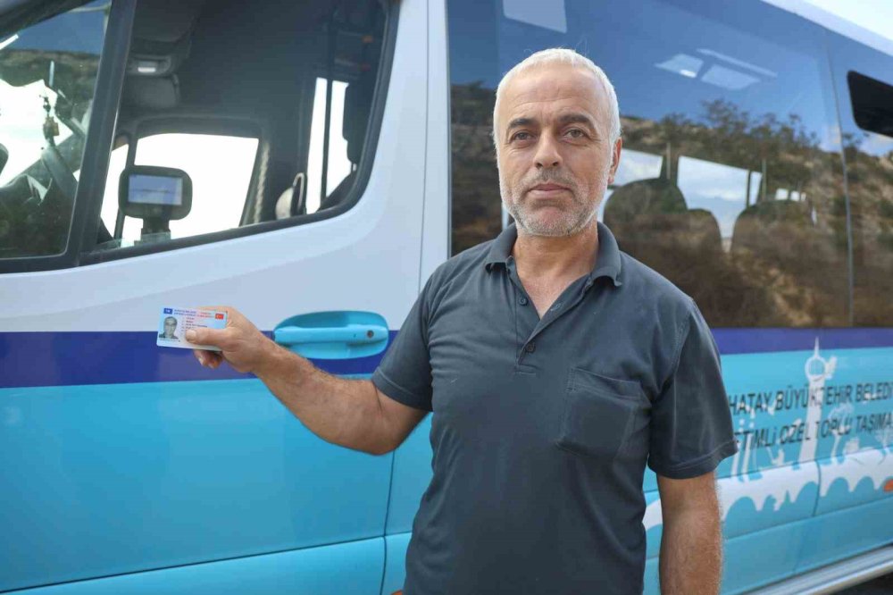 Bu mahallede herkesin soyadı aynı