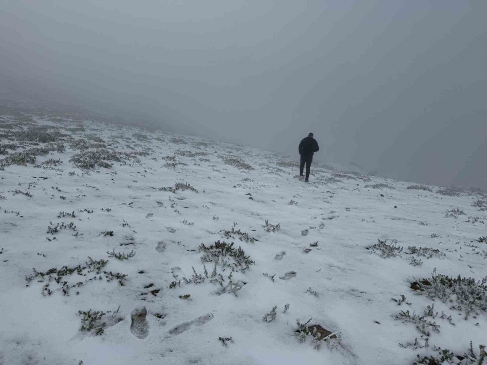 Emirdağ'a kar çok yakıştı