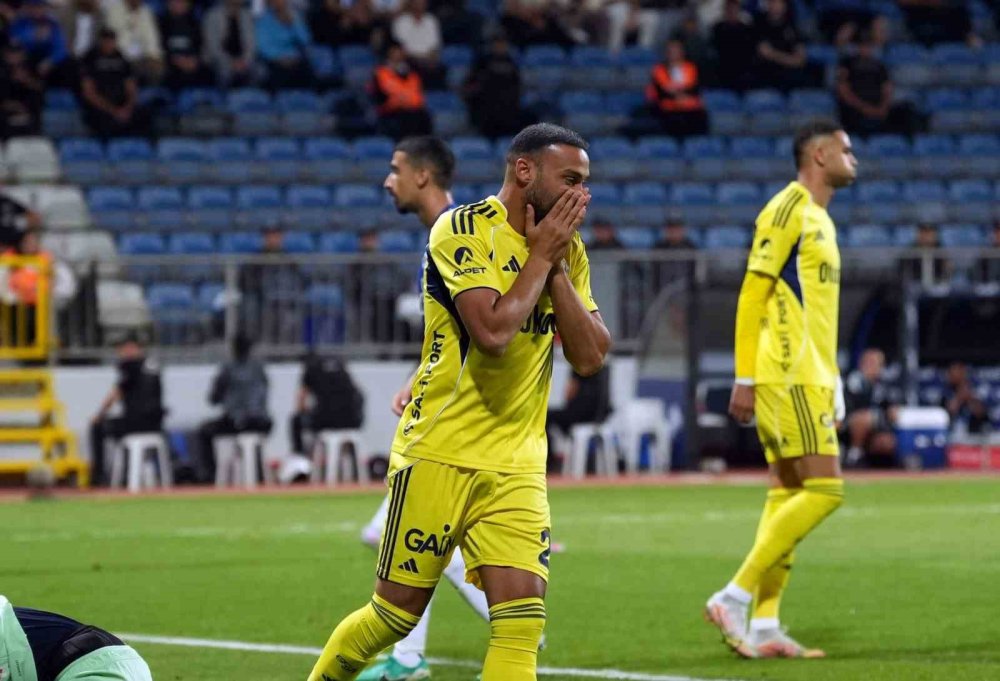 Fenerbahçe arızayı iki Türk oyuncuda buldu