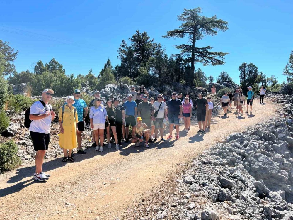 Turistler Sarıhacılar'a hayran kaldı: Tekrar geleceğiz