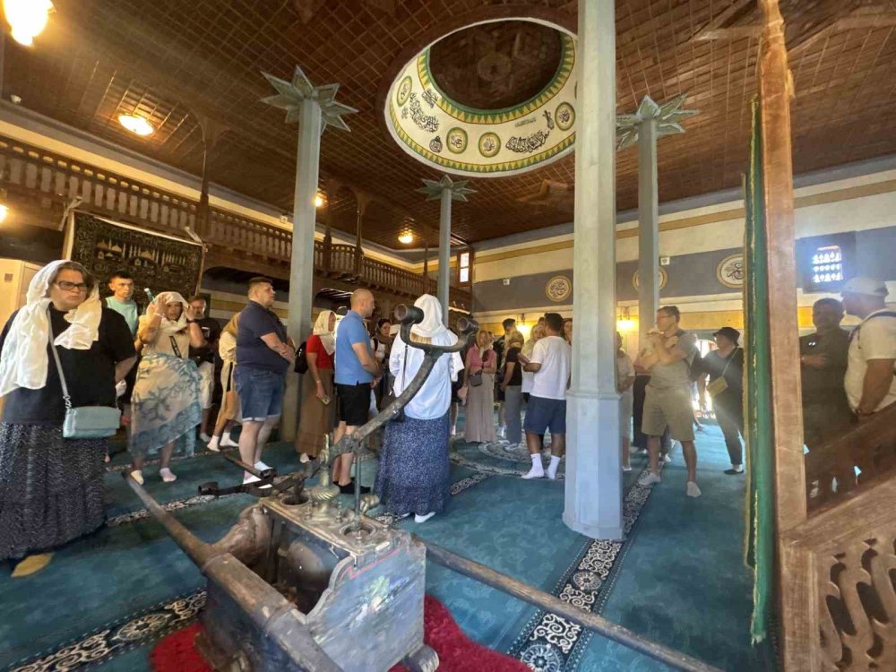 Turistler Sarıhacılar'a hayran kaldı: Tekrar geleceğiz