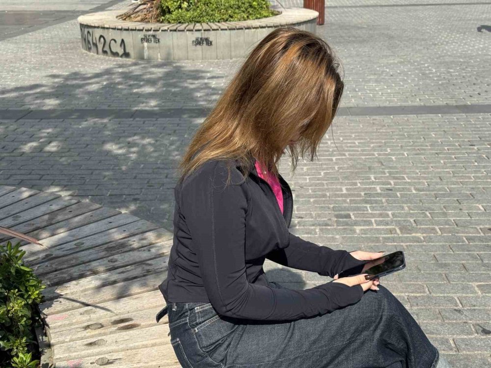 Türkiye'ye gelmeden ev kiraladı, geldiğinde evi bulamadı