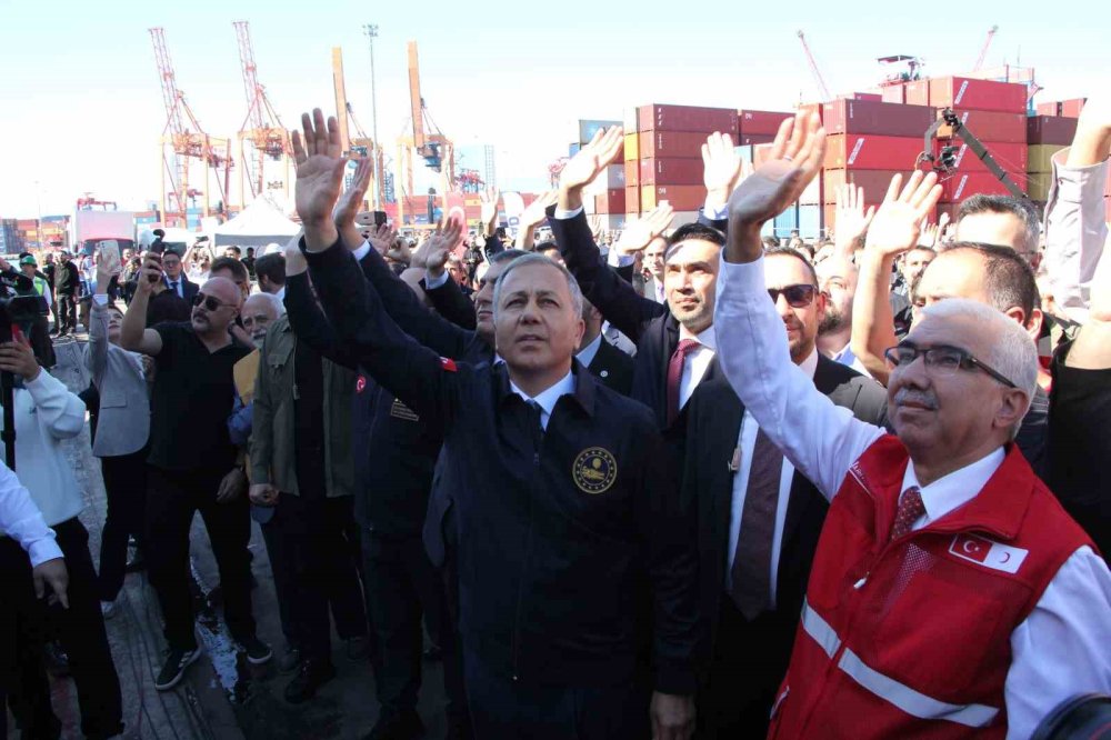 17. İyilik Gemisi Gazze'ye Uğurlandı