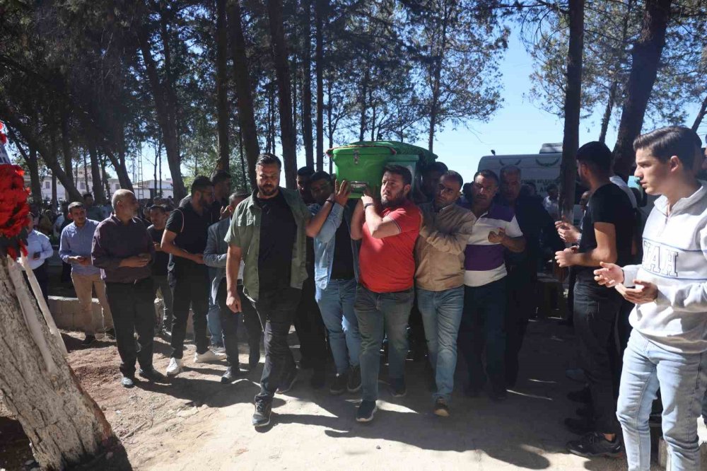 Ailesi doğum günü için beklerken o kazada can verdi