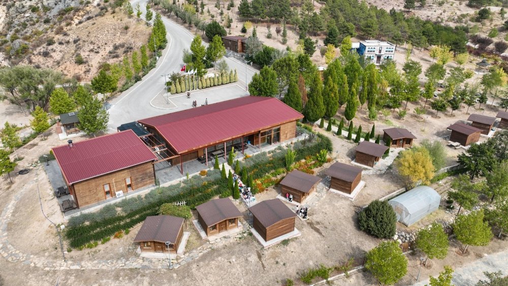 Doğanın Kalbinde Eğitim: Başkan Pekyatırmacı, Sille Tabiat Okulu'nu Ziyaret Etti