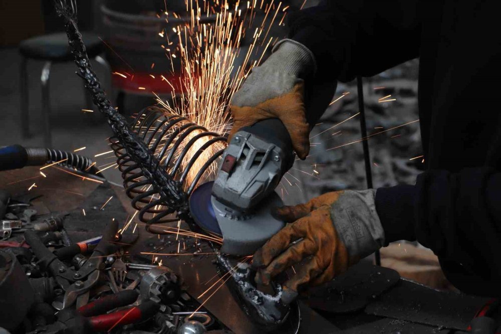 Balıkçılıktan heykelciliğe uzanan ilham