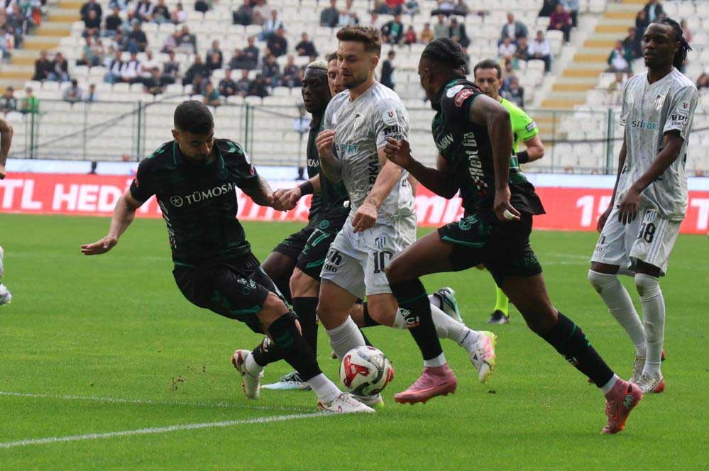 konyaspor-kocaelispor-3.jpg