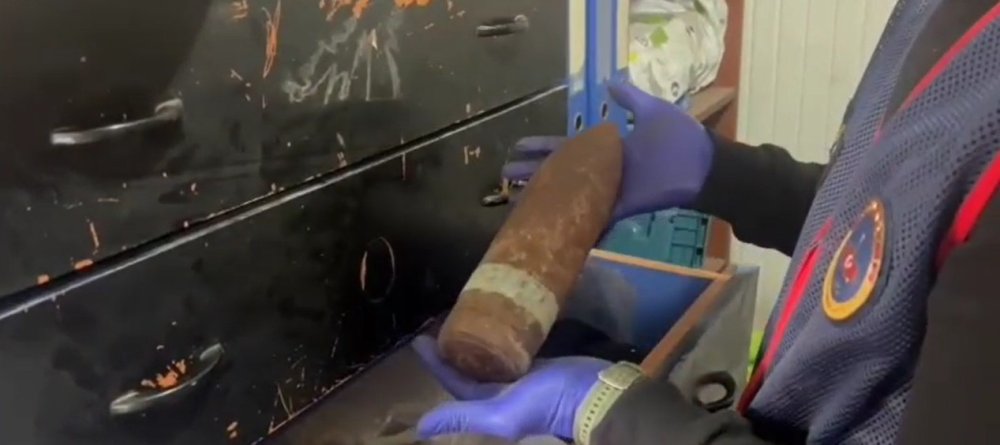 Manisa Soma'da yine kapılar kırıldı tefecilere baskın yapıldı! Adliye koridorları doldu