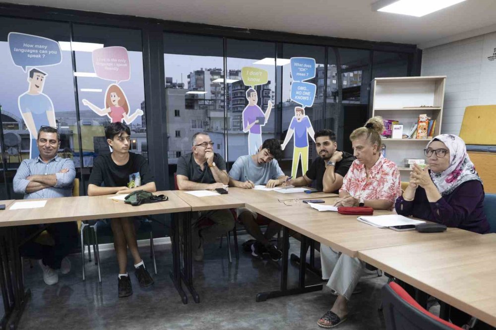 Mersin Almanca'ya Sardı