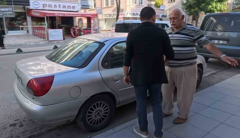 Otoparkta kaybettiği aracı polis buldu