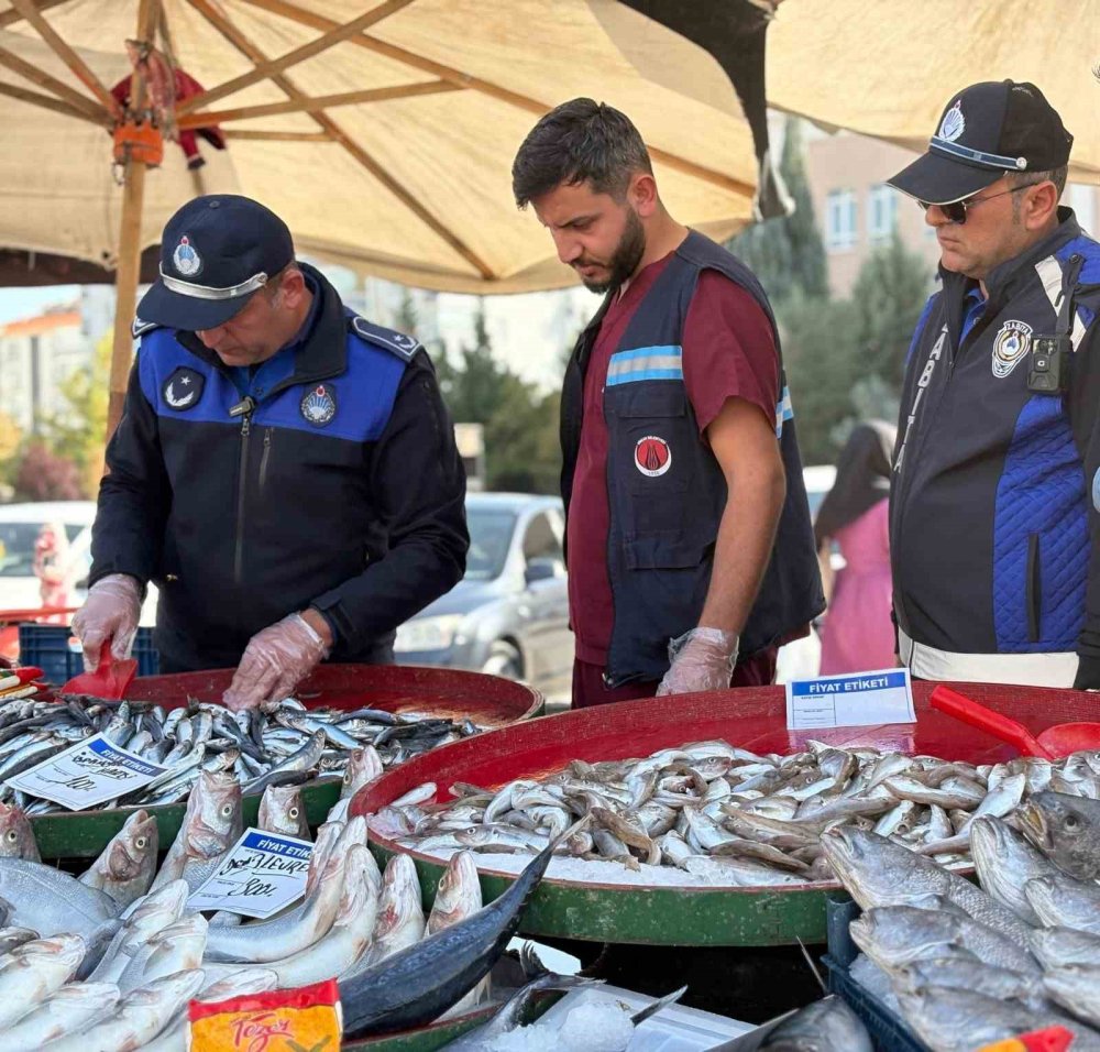 Ankara'da balık tezgahlarına tazelik ve hijyen denetimi