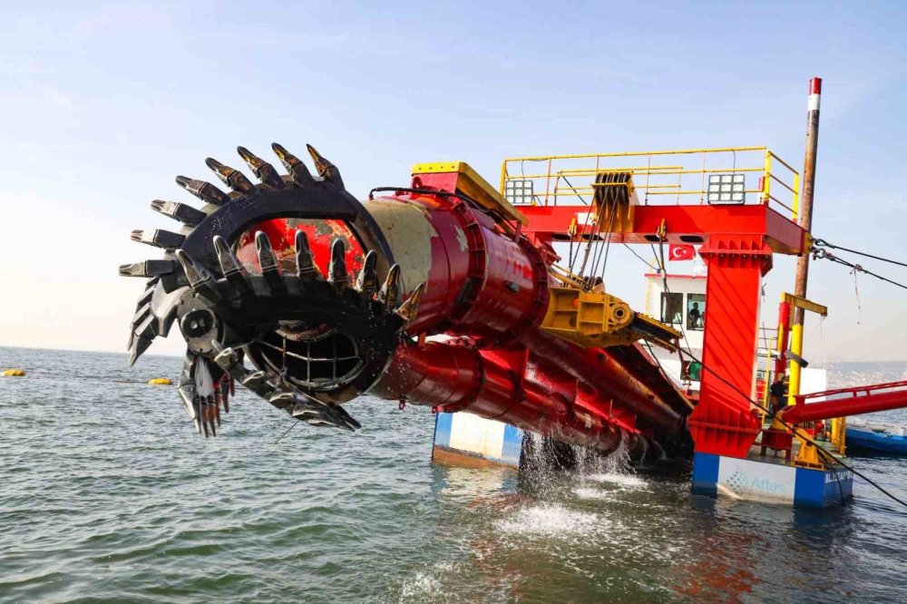 Körfez'in Can Damarı Temizleniyor: Avrupa'nın En Büyük Çevre Projesi