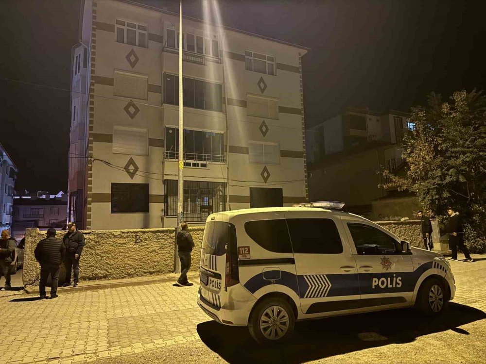 Yalnız yaşayan hasta adam evinde ölü bulundu