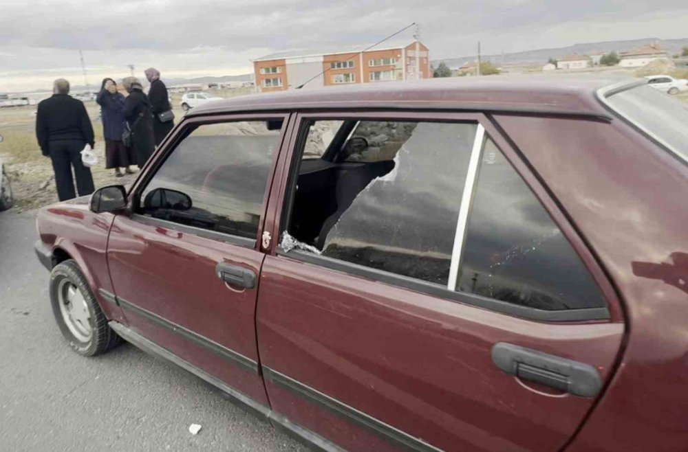 Polisin Cenaze Konvoyuna Saldırı: 4 Yaralı, O Anlar Kamerada