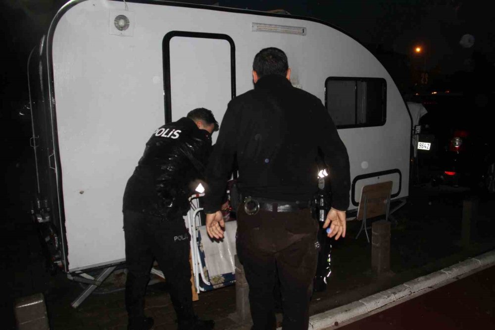 Beyşehir Gölü Kıyısında Gizemli Kayboluş: Karavan Boş Bulundu