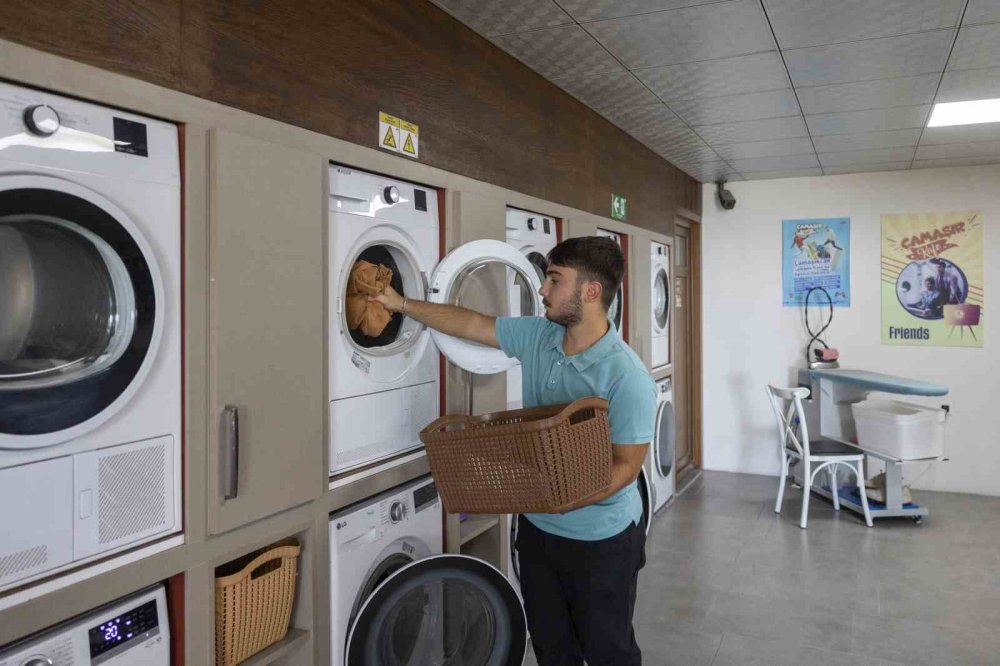 Eğitime "Çamaşır Kafe" Dokunuşu: Öğrenci Dostu Kent İmajı Güçleniyor