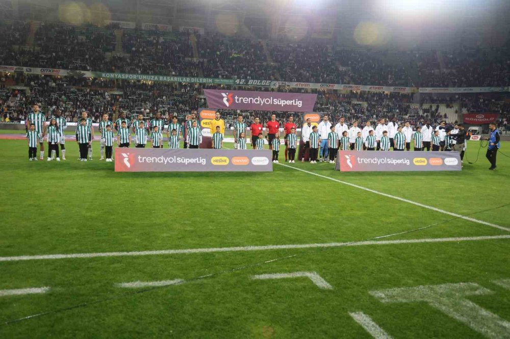 Konyaspor İçten Kemiriliyor