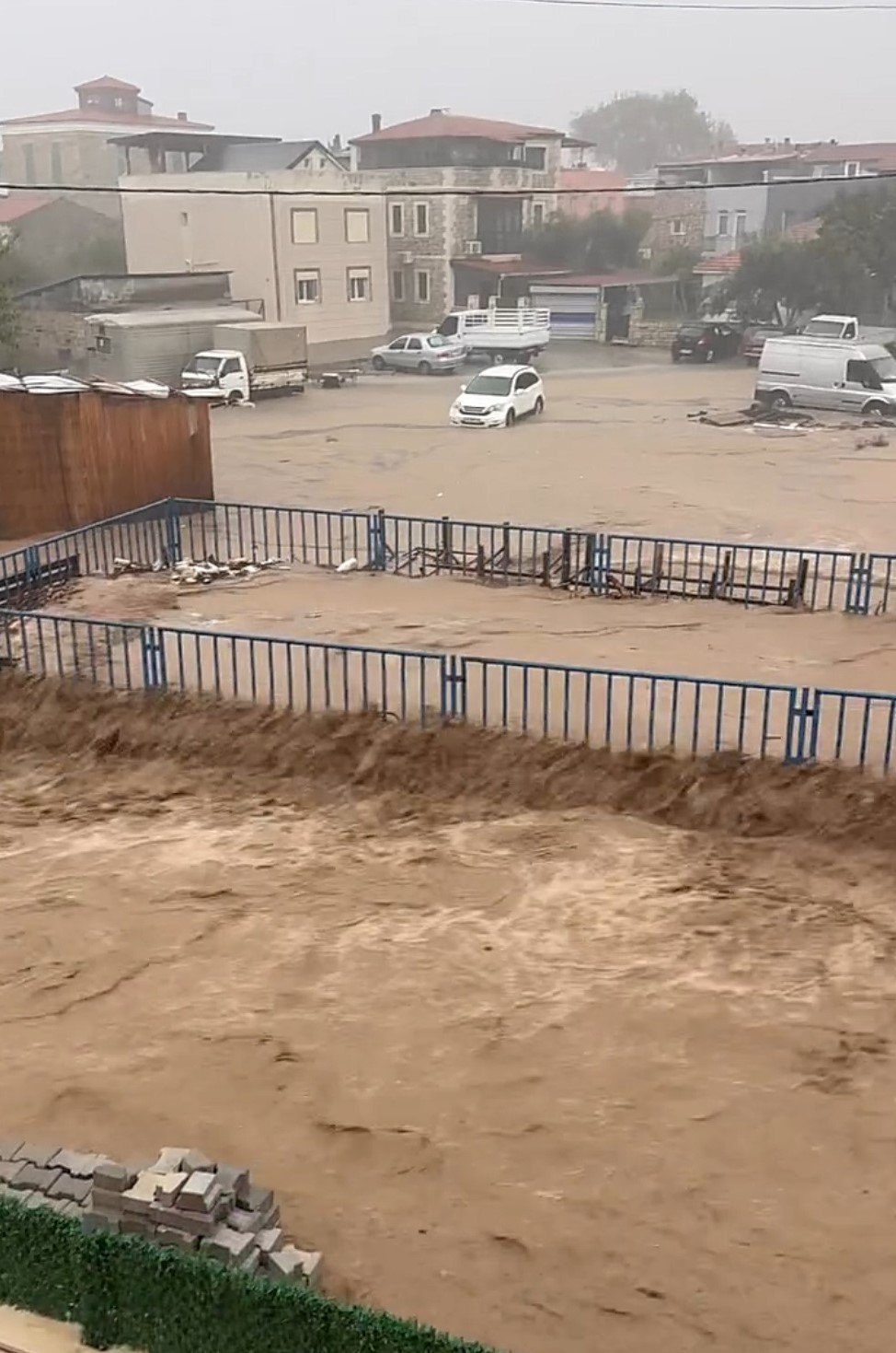 Sarı kodlu uyarı sele döndü