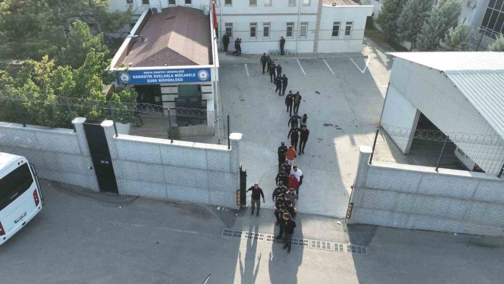 Torbacı ağına büyük darbe: 'Narkokapan Konya'da 424 tutuklama