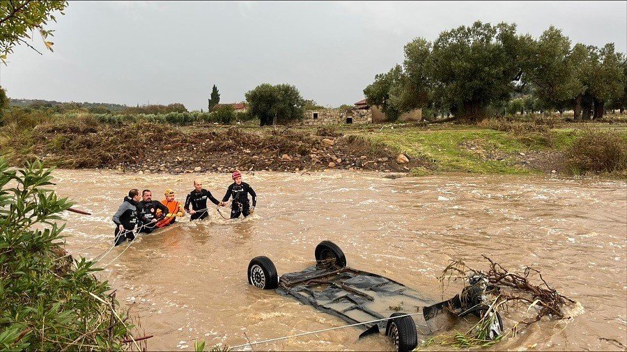Foça'da Sel Faciası: Kayıp Emekli İçin Umutlar Tükeniyor