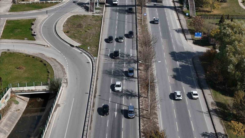 Galericiden Kritik Uyarı: Araç Fiyatları Yılbaşında Zirve Yapabilir!