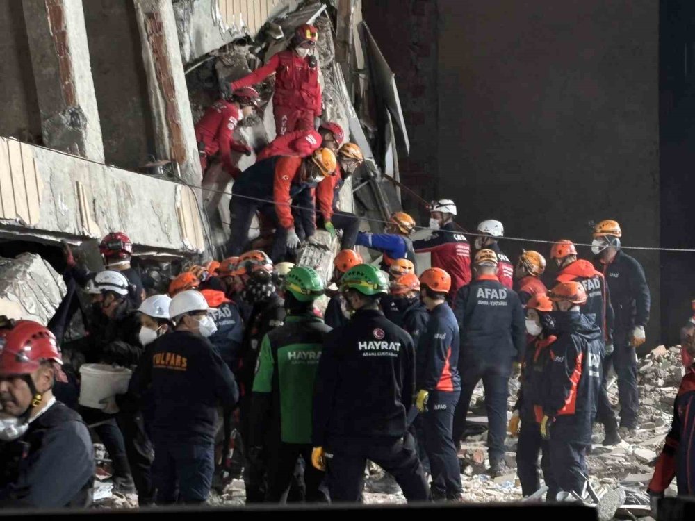 12. saatte anne ve baba aranıyor