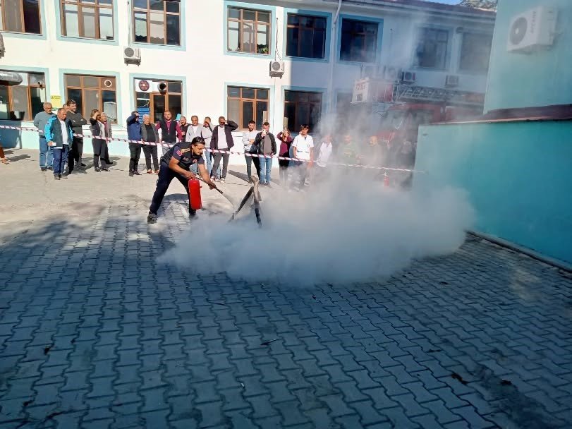 Gerçekçi tatbikata çalışanlar bile inandı