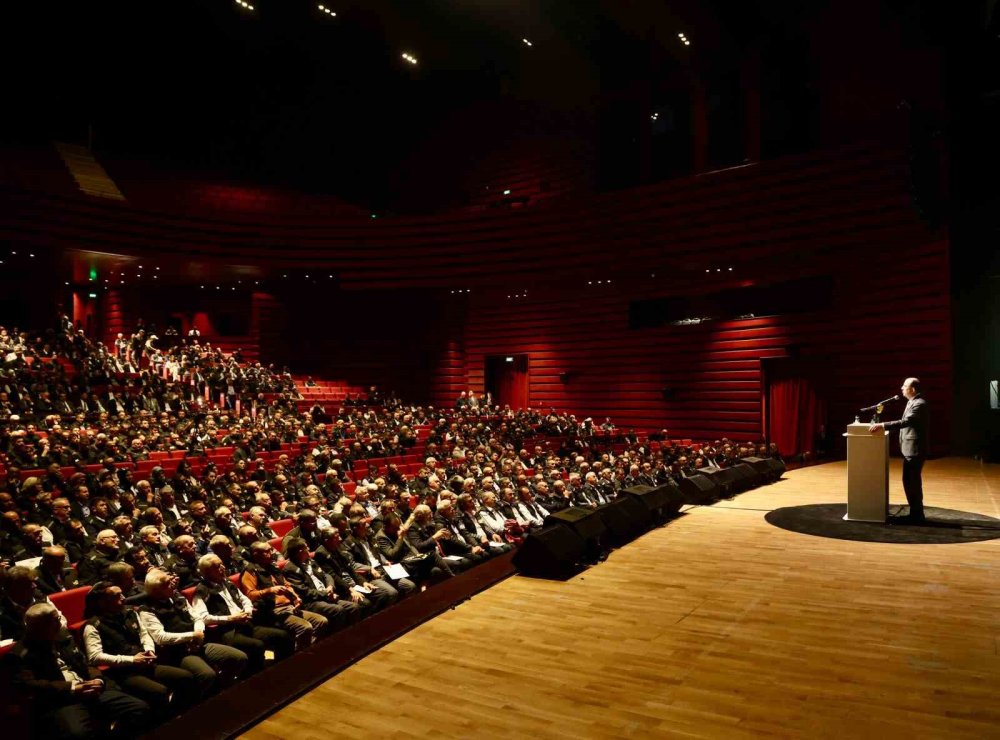 Konya Muhtarları 'Gönüllü İtfaiyeci' Oluyor: Afetlere Karşı Tek Yürek