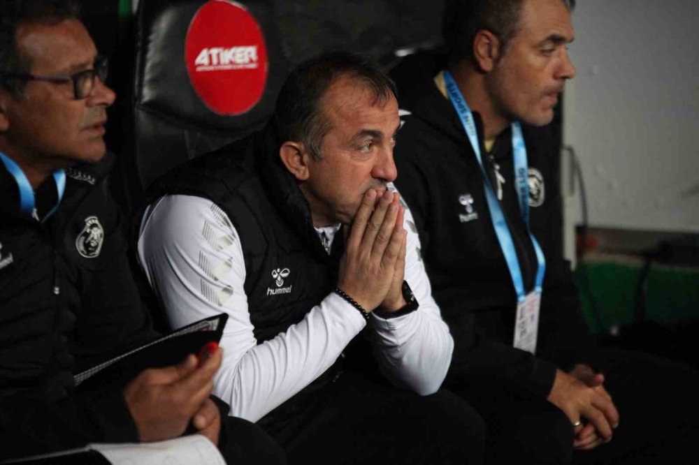 Konyaspor, 2 Kırmızı Karta Rağmen Kupada Turladı