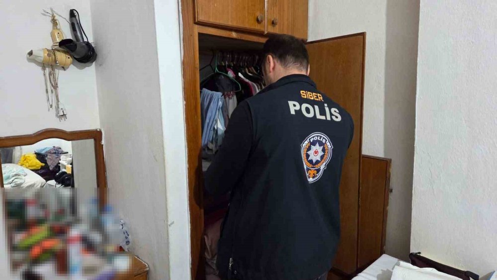 Öğretmen olacaktı, çete lideri oldu