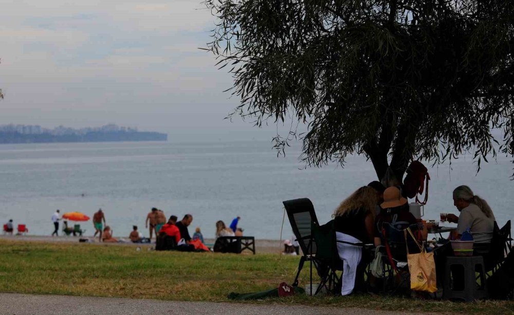 Kasım ayında denize girdiler