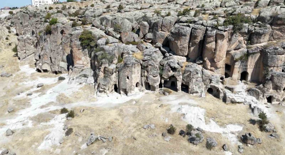 Ihlara'dan Sonra Bölgenin En Önemlisi: Manastır Vadisi'ni Görmeden geçmeyin