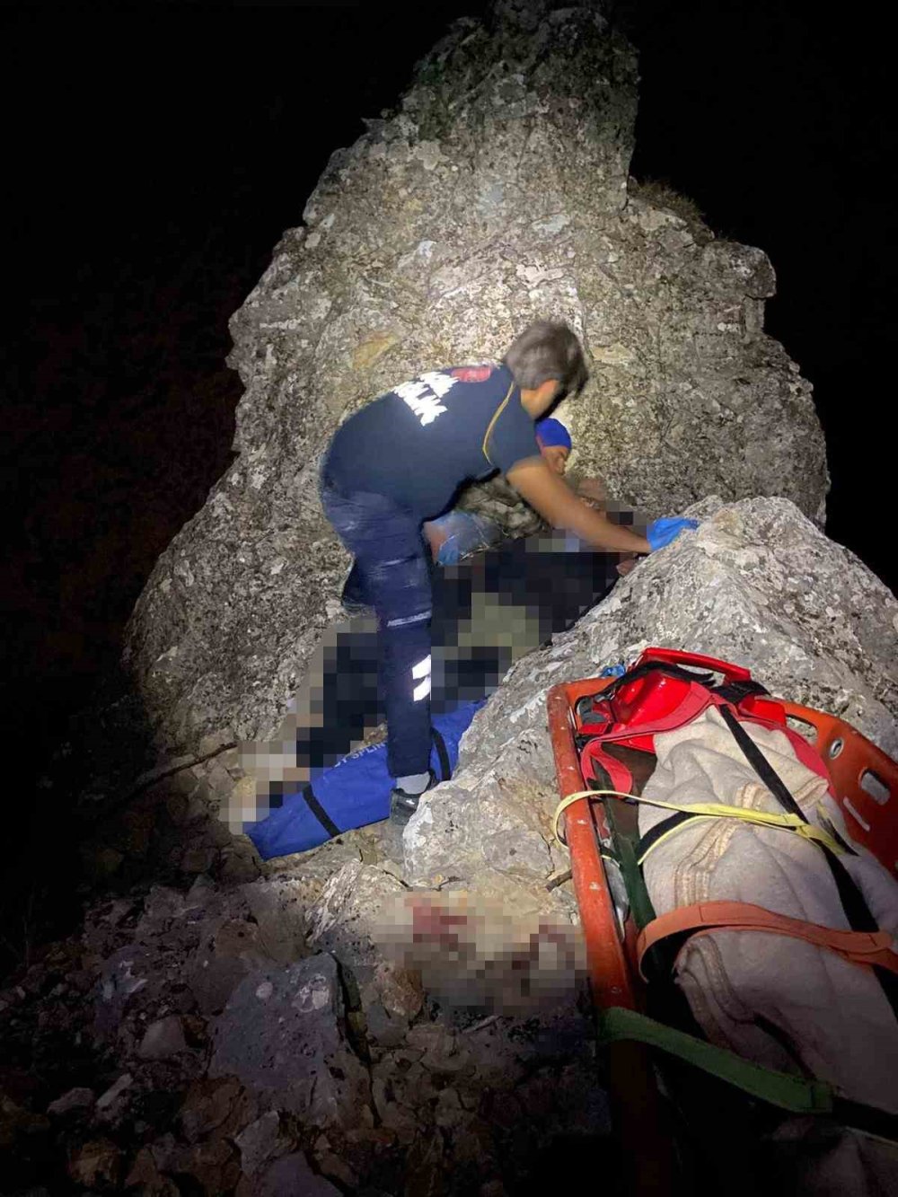 Piknik Yaparken Kayalıklardan Düşen Konyalı Genç Can Verdi