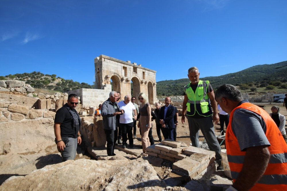Patara Antik Kenti'ne Önemli Ziyaret