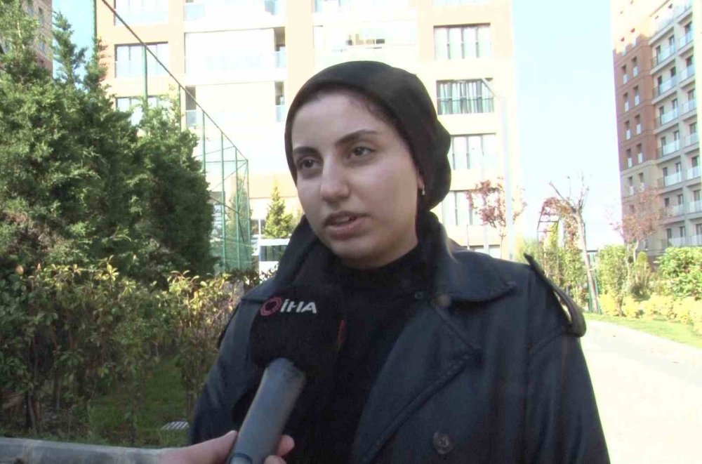 Başörtülü Öğrenciye Skandal Sözler: Temizlikçiye Benziyorsun