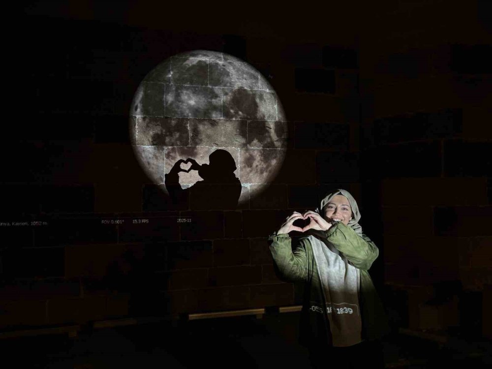 'Kunduz Süper Ay' Gözlemi İzleyenleri Hayran Bıraktı