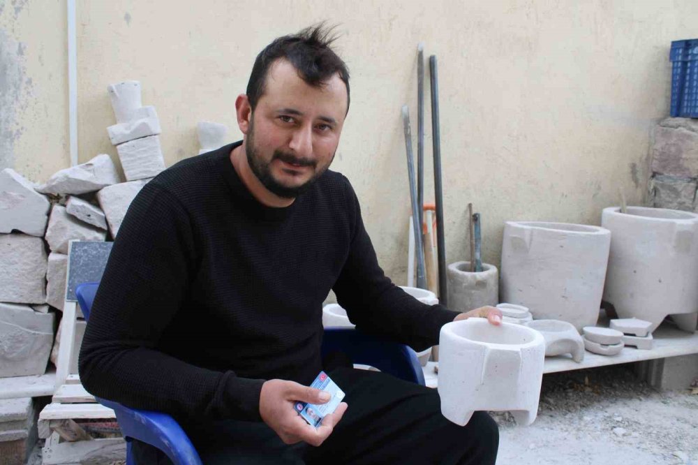 Mimar Sinan’ın Köyünün Eşsiz Taşı: Dorak Taşı Ustası Sanatı Yaşatıyor