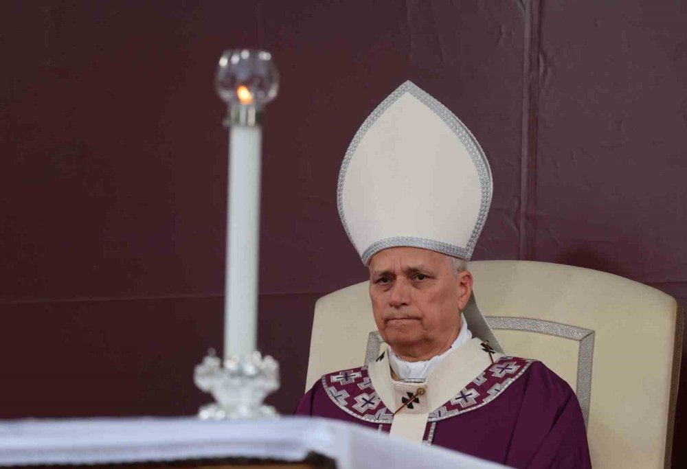 Papa 14. Leo Türkiye Ziyaretine Başlıyor: Ana Durak İznik