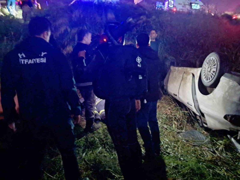 Kaçak Göçmenleri Taşıyan Otomobil Asi Nehri'ne Uçtu