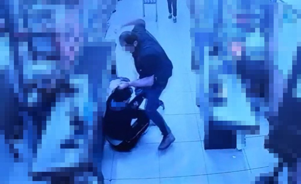 Şeker Uyarısı Kötü Bitti: Çocuğun Ailesi Marketi Bastı