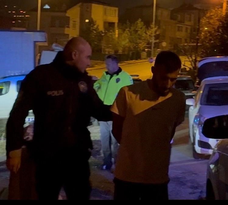 Antalya’dan çalınan araç, Kayseri’de kovalamacayla yakalandı