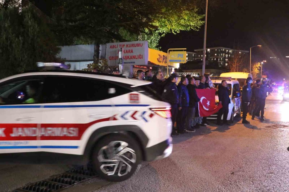 Gürcistan’daki uçak kazasında şehit olan askerlerimizin naaşları Ankara'da