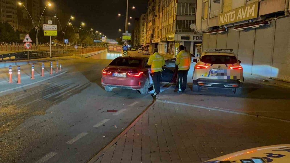 Trajikomik Olay: Ehliyetsiz Sürücünün Kurtarıcısı da Ehliyetsiz Çıktı