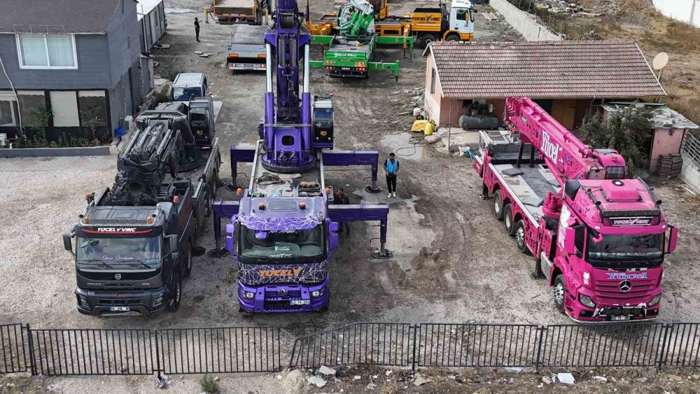 Kızı için vinci pembeye boyadı