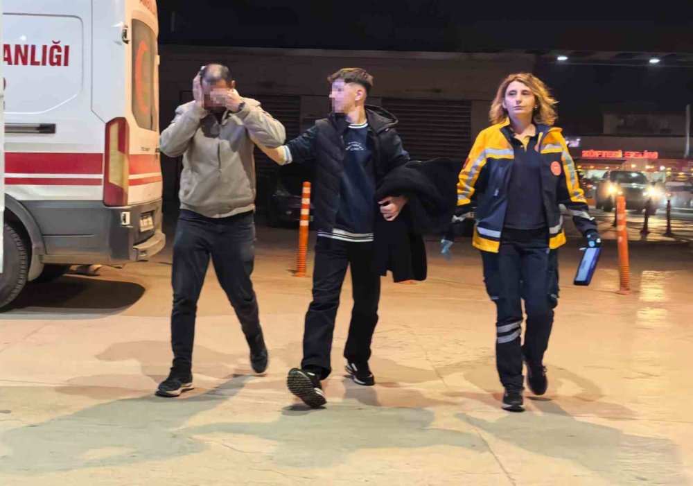 Alkollü Adam Taşlara Çarptı: Kulağı Kopma Noktasına Geldi