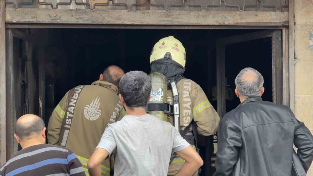 Avcılar’da tekstil atölyesinde korkutan yangın