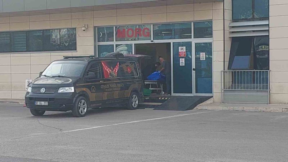 Riskli Estetik Ameliyatı Sonu Oldu