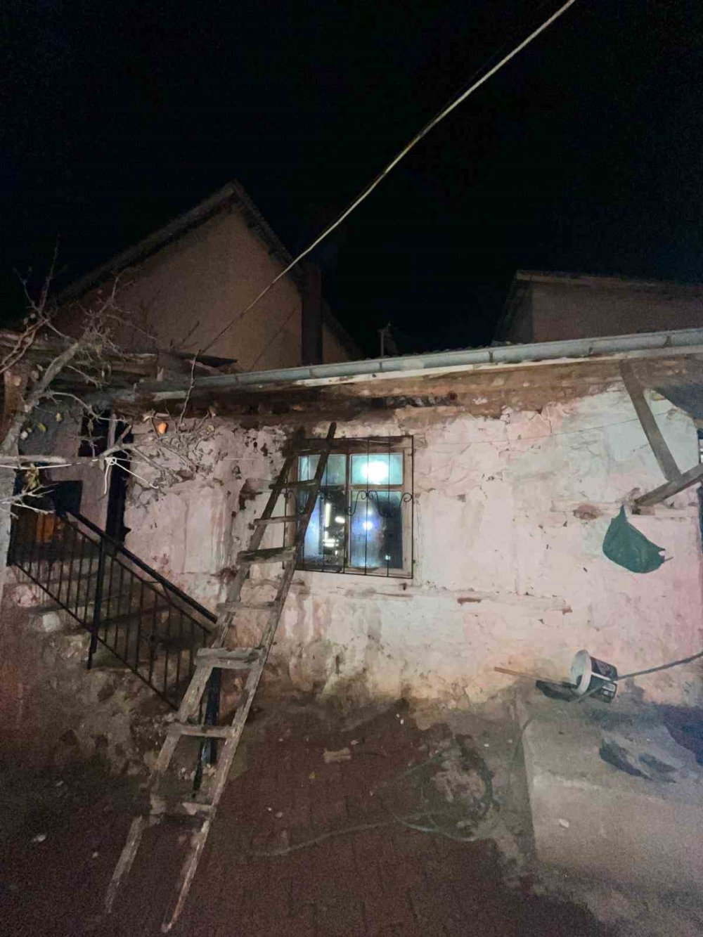 Baca Temizliği Yangına Neden Oldu: Büyük Tehlike Önlendi